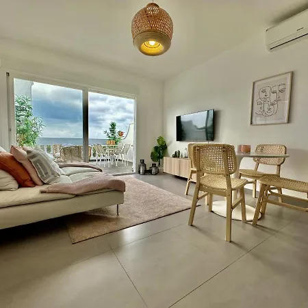 Palmas 8b Oasis Apartmán *
