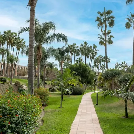 Palmas 8b Oasis Nerja